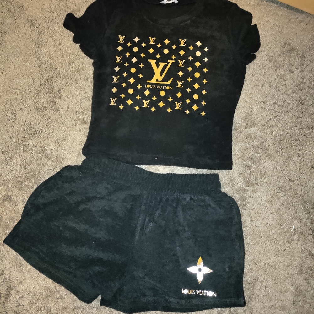 2 piece short set